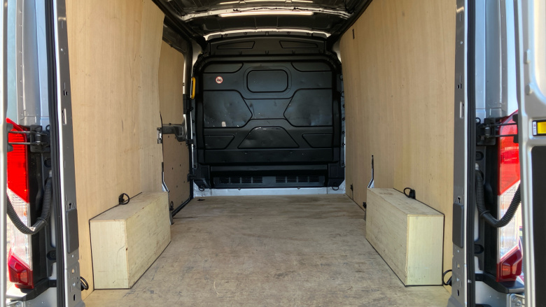 Ford Transit 350 L3 Diesel Fwd 2.0 EcoBlue 165ps H2 Limited Van Auto [Nav]